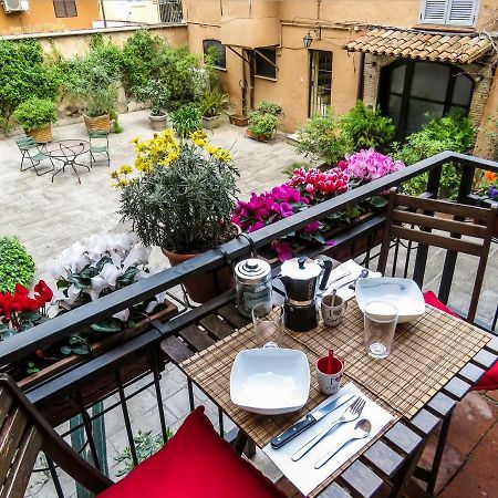 Casa Del Moro - Romantic Loft In Trastevere المظهر الخارجي الصورة