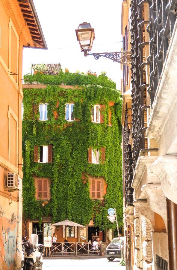 Casa Del Moro - Romantic Loft In Trastevere المظهر الخارجي الصورة