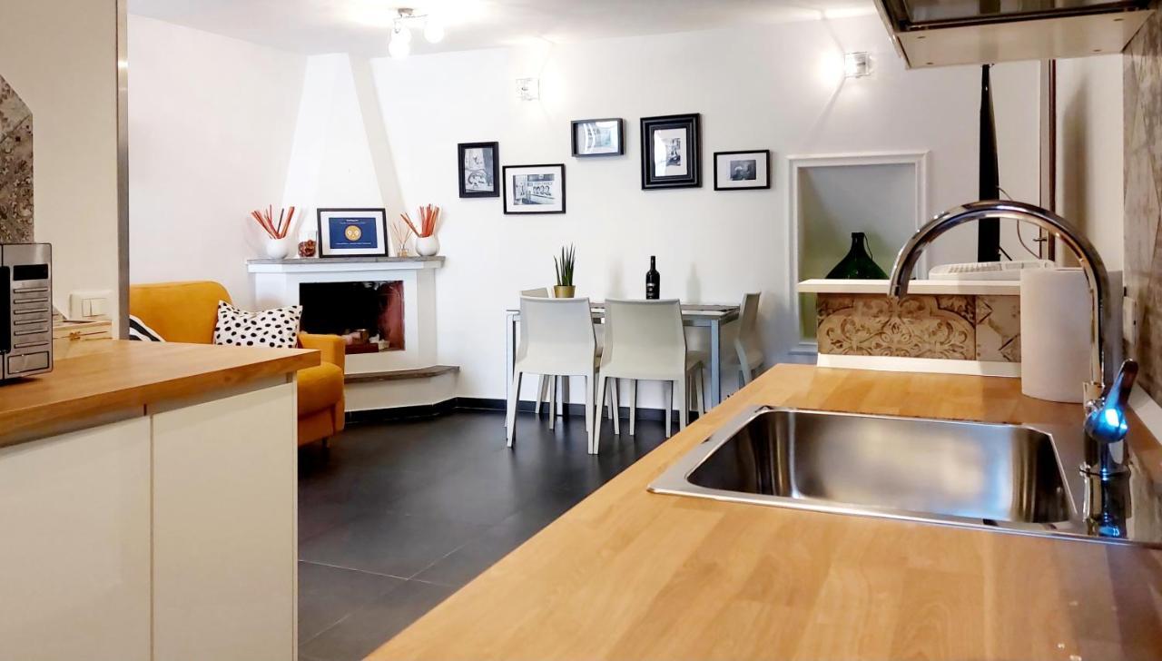 Casa Del Moro - Romantic Loft In Trastevere المظهر الخارجي الصورة