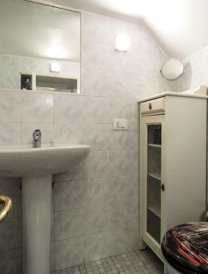 Casa Del Moro - Romantic Loft In Trastevere المظهر الخارجي الصورة