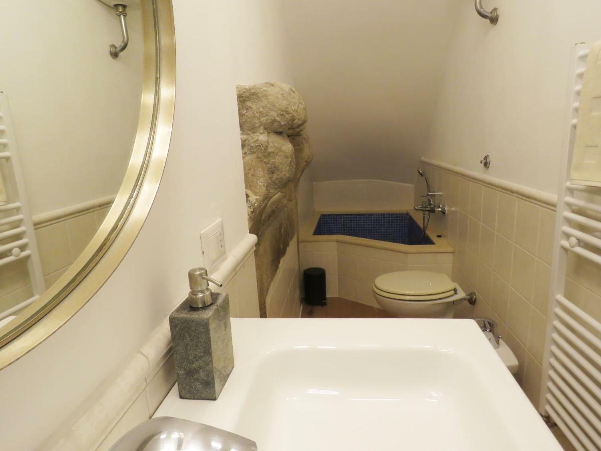 Casa Del Moro - Romantic Loft In Trastevere المظهر الخارجي الصورة