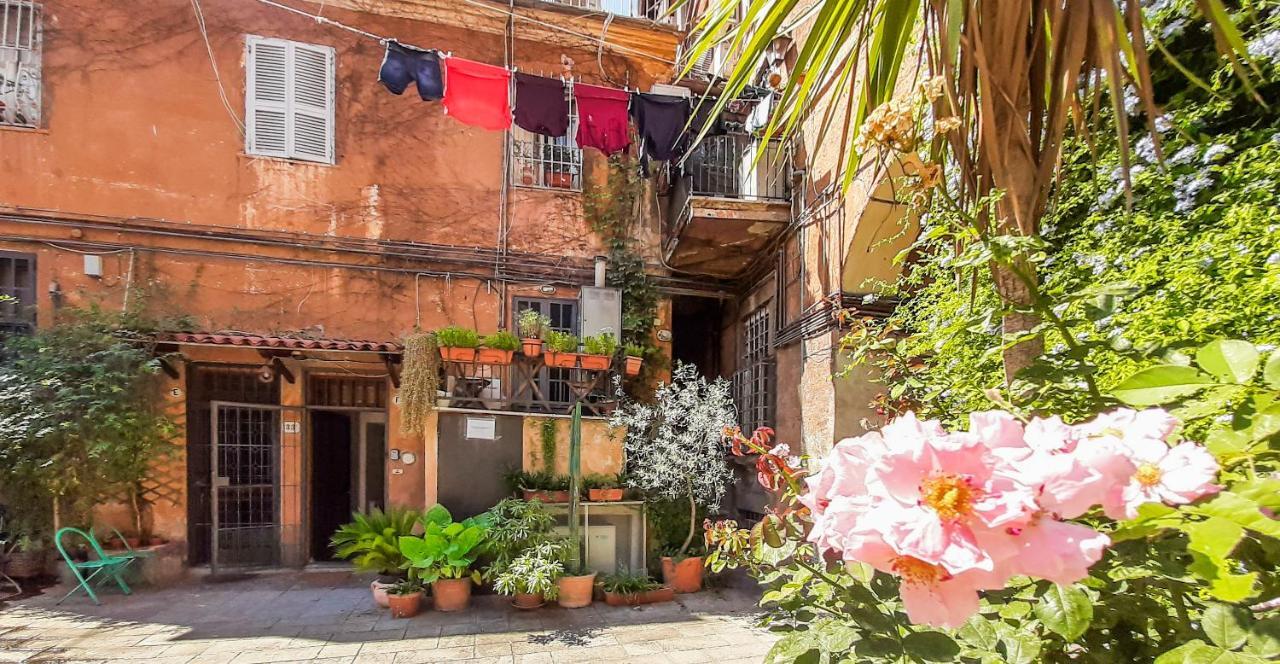 Casa Del Moro - Romantic Loft In Trastevere المظهر الخارجي الصورة